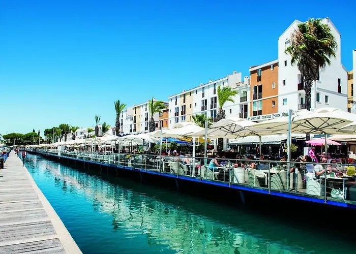 Apartamento Triplex Marina *